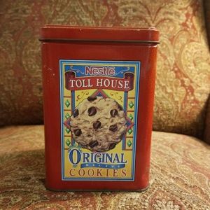 Vintage Nestle Toll House Original Cookie Tin